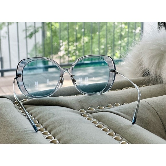 BURBERRY • Azure Blue Butterfly Sunglasses - Picture 4 of 5